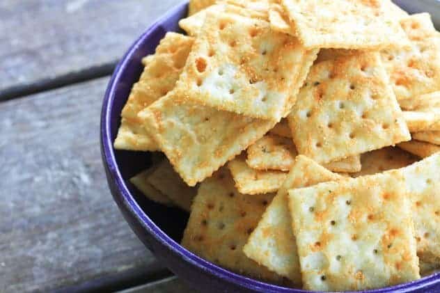 Seasoned Snack Crackers (Amish Recipe)