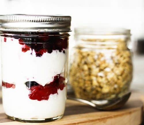 Make Ahead Fruit & Yogurt Breakfast Parfaits - Iowa Girl Eats