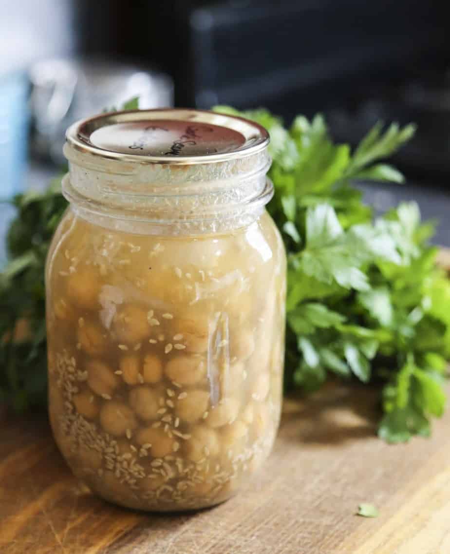He Puts A Mason Jar On Top Of A Blender. The Outcome? This Changes
