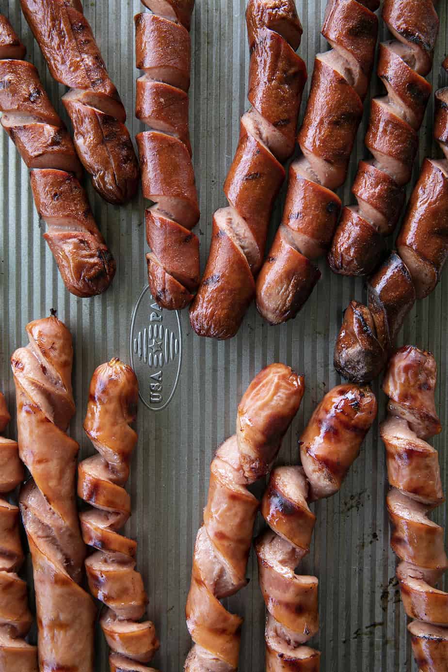 Spiralized Hot Dog: Faster Cooking, Tasty Caramelized Edges